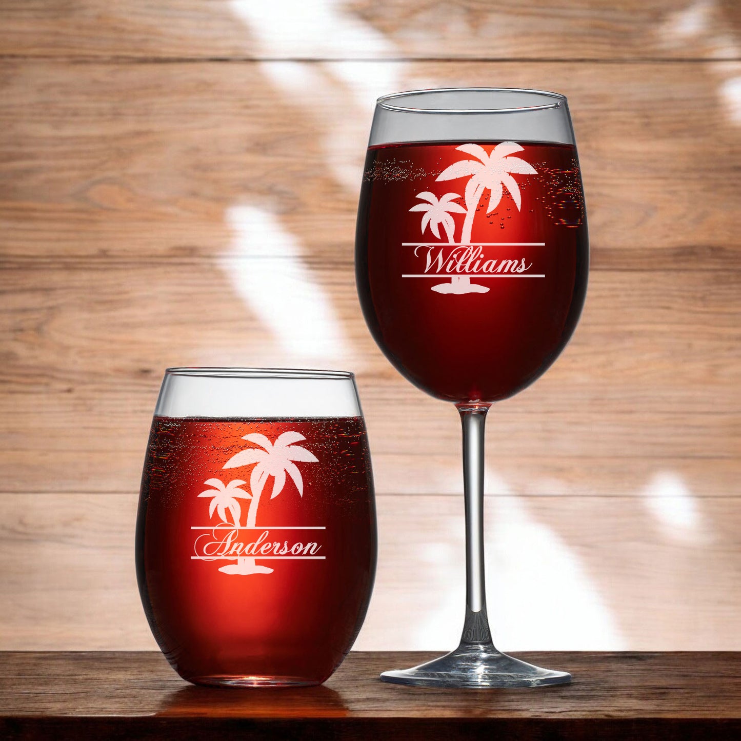 Palm Tree Personalized Wine Glass