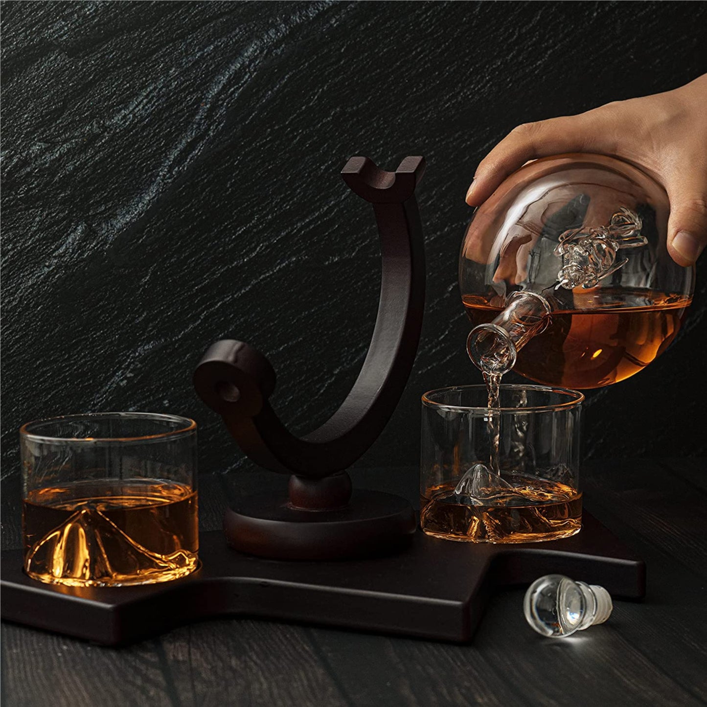 Ski Whiskey Decanter with Personalized Glassier Whiskey Glasses